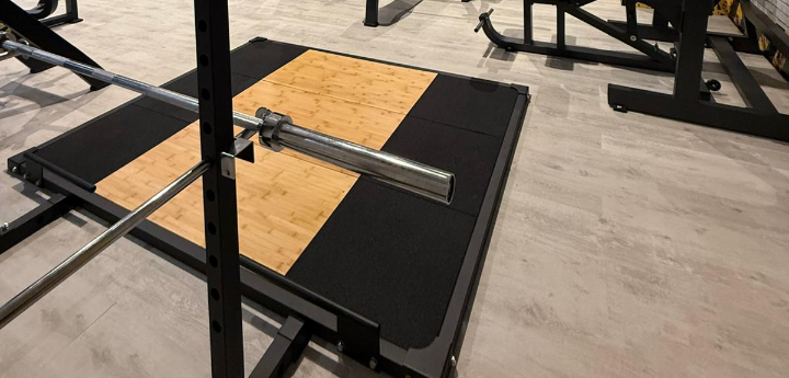 FitCode Fitness Center — träningsstudio-studio i Benidorm — bild 3
